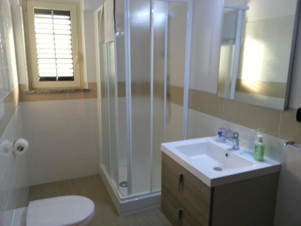 Il Girasole Formia Guesthouse Rooms エクステリア 写真